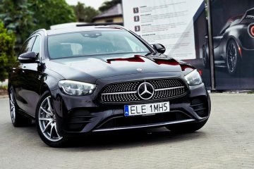 Mercedes E400d 4MATIC AMG Line 330KM Panorama 360° Head-Up ASO